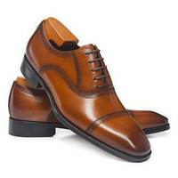 Chaussures habillées italiennes de haute qualité et chaussures Oxford classiques pour hommes, en cuir de vachette de marque, chaussures formelles personnalisées pour hommes, pour les occasions spéciales et le bureau.