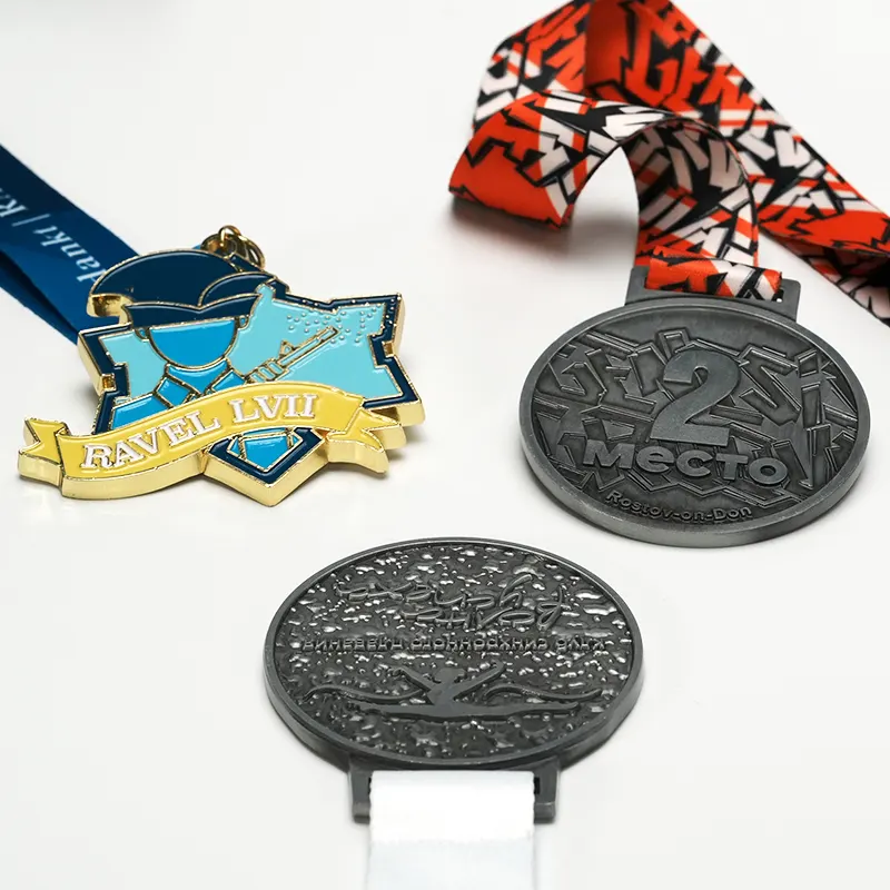 Custom Cheap Award Medalhas Running Baseball Basketball Futebol Medalhas Sport Metal Medalhão Medalhas Em Branco