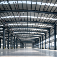 Bâtiment d'atelier préfabriqué en acier au design moderne, entrepôt métallique durable, construction industrielle en structure acier pour stockage en usine