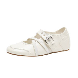 Chaussures plates Mary Jane rétro pour femmes, invisibles, augmentant la hauteur de 6 cm, couleur rouge unie, légères, antidérapantes, résistantes à l'usure - Product Image 1