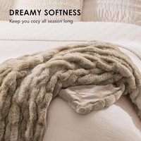 Jeté en fausse fourrure de lapin réversible ultra-pelucheux double face froncé texturé côtelé bulle Jacquard tricoté solide rayé