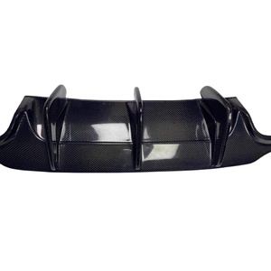 Diffuseur arrière en fibre de carbone pour <span class=keywords><strong>Mercedes</strong></span>-<span class=keywords><strong>Benz</strong></span> Classe <span class=keywords><strong>C</strong></span> W204 C63 <span class=keywords><strong>AMG</strong></span> C300 Sport <span class=keywords><strong>Sedan</strong></span> - Product Image 5