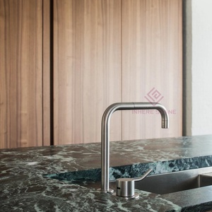 Comptoir moderne en marbre vert pour îlot <span class=keywords><strong>de</strong></span> cuisine <span class=keywords><strong>Plan</strong></span> <span class=keywords><strong>de</strong></span> <span class=keywords><strong>travail</strong></span> en pierre naturelle sur mesure pour intérieurs <span class=keywords><strong>de</strong></span> maison contemporains - Product Image 5