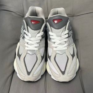 9060 Designer Customized Luxury Outdoor Sports Shoes Casual Retro Anti-Slip Cushioning Running Shoes All Seasons Fashion Trend - Product Image 1