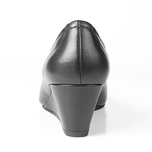 Chaussures de travail en cuir de mouton véritable avec mousse à mémoire de forme de 5 mm, talon compensé et semelle souple en caoutchouc, à enfiler, pour l'hôtellerie - Product Image 4