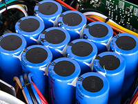 KSA MA1000 Haut-parleur professionnel 2 canaux 1000W avec subwoofer 15 pouces, boîtier métallique et SNR 103dB