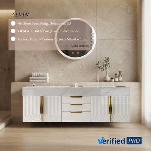 Meuble sous-vasque autoportant en bois blanc style ferme avec poignées métalliques pour salle de bain - Product Image 5