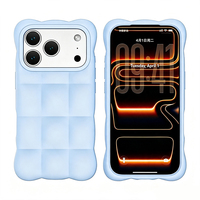 Nouvelle coque de téléphone portable antichoc en silicone véritable à faible MOQ pour iPhone 15 16 17 18 Pro Max avec doublure intérieure douce au toucher