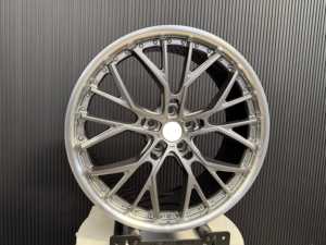 Rines Forjados Personalizados para Jeep Grand Cherokee <span class=keywords><strong>Summit</strong></span> <span class=keywords><strong>2022</strong></span>, 22x9.5 ET40 5x127 CB71.5, 4 Piezas del Mismo Tamaño - Product Image 2