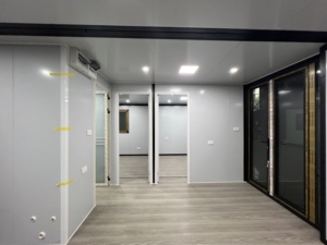 Maison extensible spacieuse à 2 chambres, cabane pliable portable de 20 pieds pour un usage moderne, bureau ou locations à <span class=keywords><strong>court</strong></span> <span class=keywords><strong>terme</strong></span> - Product Image 4