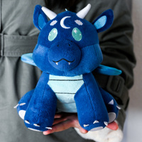 Jouets en peluche personnalisés Dragon, adorable peluche de dragon bleu de dessin animé, poupée animale personnalisée OEM pour cadeau de vacances