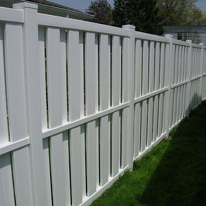 รั้วพีวีซีกึ่งส่วนตัว, รั้วตกแต่งกันน้ำสำหรับกลางแจ้ง, รั้วไวนิลแบบเสียบสำหรับสนามหญ้าหน้าบ้าน - Product Image 6