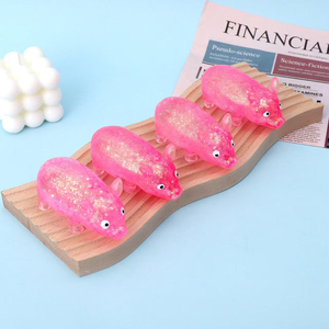 ของเล่นบีบกล้วยน่ารัก ของเล่นบีบคลายเครียด ของเล่นบีบผลไม้แบบคืนตัวช้า สำหรับเด็ก - Product Image 5