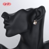 Boucles d'oreilles oiseau en or 18 carats à la mode avec accents de Zircon pour cadeau matériau principal alliage Hengdian gros déclaration bijoux de mode