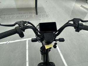 Vélo électrique portable avec pneus de 20 pouces et moteur de moyeu arrière, batterie intégrée, écran LED, équilibré, pour achat en gros - Product Image 6