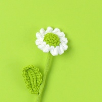 Karangan Bunga Daisy Rajutan Tangan dari Benang Crochet, Bunga Buatan Awet Berkualitas Tinggi, untuk Wisuda, Hari Ayah