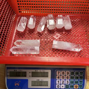 Hot bán chữa bệnh tự nhiên đá pha lê rõ ràng thạch anh điểm tháp cho trang trí nội thất - Product Image 6