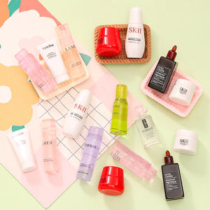 محاكاة مستحضرات التجميل منتجات العناية بالبشرة البلاستيك الراتنج كريم الغراء الأطفال الجنة دمية المنزل الحلي المد اللعب البيع - Product Image 4