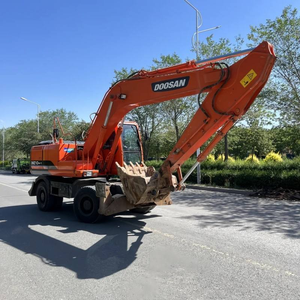 Excavatrice hydraulique sur roues Doosan DH210W-7 d'occasion, faible nombre d'heures de travail, godet de 1,2 m, 21 tonnes, moteur de 110 kW, Corée - Product Image 3