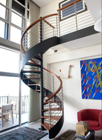 Escalier en colimaçon flottant en acier avec design moderne pour villa de luxe extérieure et penthouse