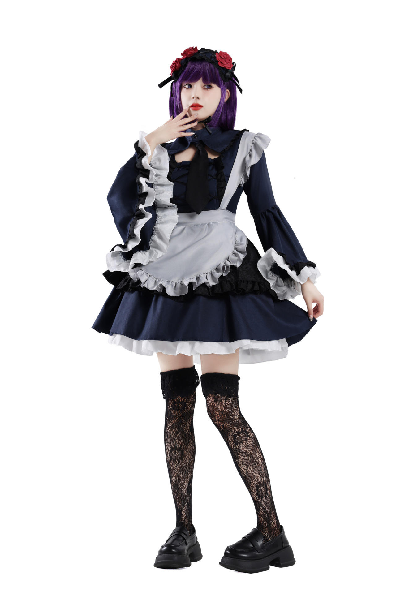 ชุดเดรส ผ้ากันเปื้อน เครื่องประดับ วิกผม ถุงน่องสีดำ