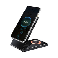 Kit de cargador rápido inalámbrico magnético plegable 3 en 1 Soporte personalizado 3 en 1 para teléfonos celulares Función PD Salida de 5V/1A para auriculares
