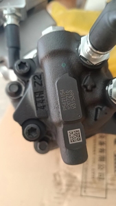 Pièces de rechange compatibles pour chargeuse Liugong, POMPE À CARBURANT SP167176, pièces de machines de construction directement de l'usine - Product Image 5