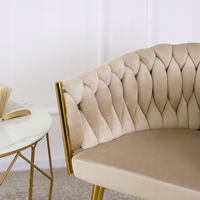 Blanc nordique moderne luxe restaurant doux capitonné fauteuils rembourrés velours salle à manger chaises avec pieds en métal doré