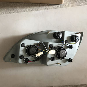 HC-B-1165 2020 entrenador piezas de autobús llevó la lámpara de la cabeza del autobús luz delantera - Product Image 2