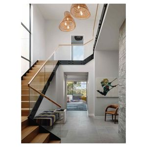 <span class=keywords><strong>Escalier</strong></span> flottant en forme de L Prima avec <span class=keywords><strong>marches</strong></span> fermées et garde-corps en verre sans cadre, <span class=keywords><strong>escalier</strong></span> flottant fabriqué en Chine - Product Image 1