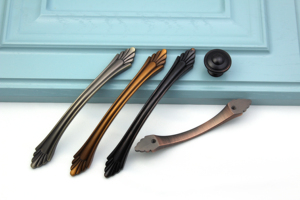 Wholesale Kitchen Pull Handle Luxury Cupboard <strong>Knobs</strong> Cabinet <strong>Door</strong> Handle Zinc Alloy Handles - Product Image 3