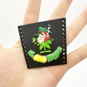 Llavero de PVC Suave con Microinyección de Precisión, Llavero de Goma 3D Detallado para Diseños Realistas - Product Image 6