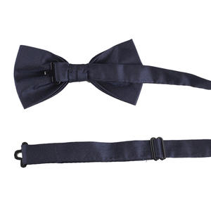 2025 vente chaude de haute qualité personnalisé <span class=keywords><strong>noeud</strong></span> <span class=keywords><strong>papillon</strong></span> nouveau Design couleur unie surdimensionné réglable <span class=keywords><strong>noeud</strong></span> <span class=keywords><strong>papillon</strong></span> 100% soie pour hommes avec Logo - Product Image 6