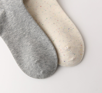 2026 Chaussettes mi-mollet pour femme en coton sans couture, à double revers, motif chat mignon, revers pliable, fantaisie, vente en gros