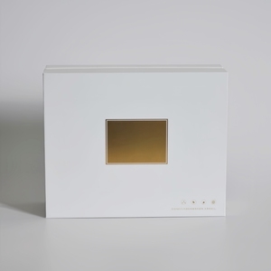 Boîte cadeau personnalisée luxueuse, boîte cadeau estampillée or Ciel et Terre, boîte d'emballage cosmétique - Product Image 1