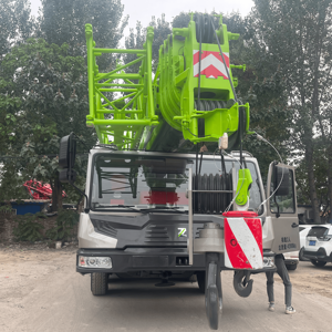 Used Zoomlion 55 ton ZTC550H Truck <b>Crane</b> Low Price Used Zoomlion 25 ton 30 ton 50 ton 55 ton Mobile <b>Crane</b> - Product Image 4