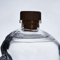 Bouteilles à spiritueux personnalisées en usine, 750 ml, bouteille en verre unique pour la vodka, bouteille en verre cristallin avec bouchon en liège pour le whisky, le brandy, la vodka