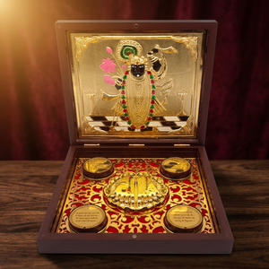 Caja de Acero Inoxidable Tradicional Hecha a Mano, Ecológica, de Varias Piezas, Bañada en Oro, con Ídolo de Shrinath Ji, Charan Paduka, para Boda - Product Image 3