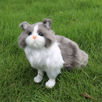 Adorable chat persan réaliste en fausse fourrure, réplique d'animal en peluche, décoration rustique pour la maison et le bureau
