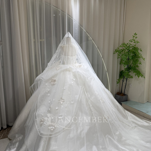 Modern Embroidered Ball Gown Floor-Length <b>Wedding</b> Lace Appliques Floral Print Long Sleeves Sweetheart Neckline Backless Chapel - Product Image 5