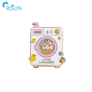 Vente en gros d'épinglette de machine à laver en émail animal de dessin animé logo personnalisé chat chien lapin insigne de machine à laver broche en émail - Product Image 3