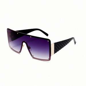 Lunettes de soleil carrées surdimensionnées à verres uniques UV400, personnalisables avec logo, tendance et très vendues pour femmes - Product Image 5