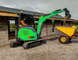 Liugong เครื่องขุดดินไฟฟ้า9027FE แบตเตอรี่2.75ตัน20.6 kWh ถัง M3ถังขุดดินขนาดเล็ก - Product Image 2