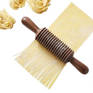 Rouleau à pâtisserie en bois écologique à motifs géométriques pour nouilles, pâtes, pâtisseries, roti, chapati, pizza, cuisine maison - Product Image 1