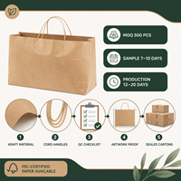 Sacs en papier kraft personnalisés avec poignées à cordon pour les promotions de vente au détail de marques et les commandes d'emballage en gros