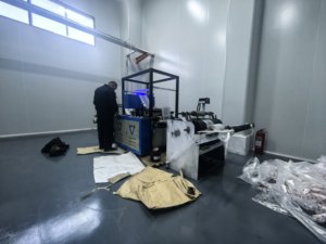 Effiziente und Kostensparende Rollfreie Westentasche Werbetasche Rollendruck Spezieller UV-Flexodrucker - Product Image 4