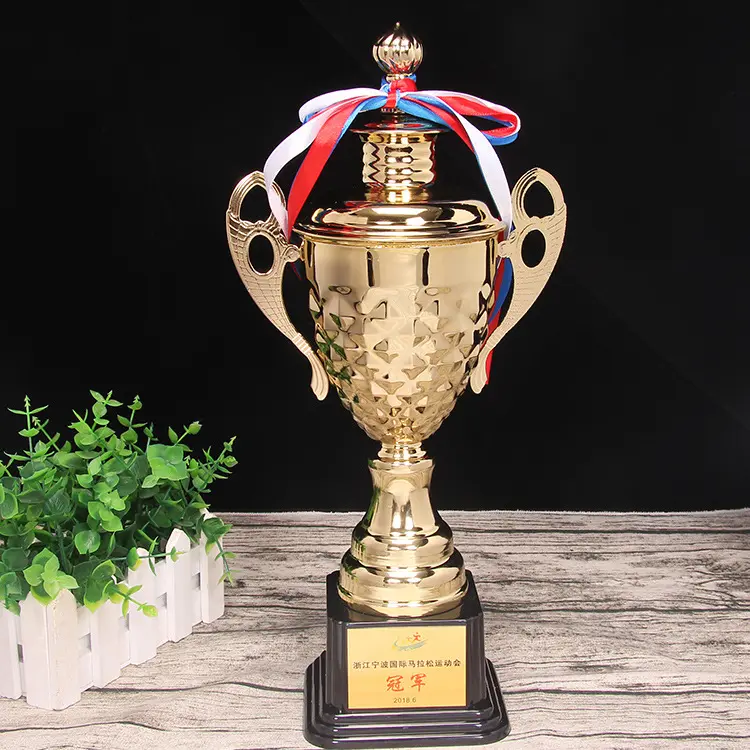 China OEM Trophies Manufacturer Custom Made High Quality Metal Sports Large Cup Award Trophy