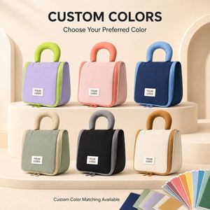 Sac de toilette suspendu grande capacité avec logo personnalisé, fermeture éclair durable, organiseur de maquillage de voyage avec poignée rembourrée - Product Image 2