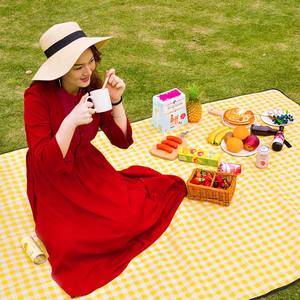 Esterilla de Picnic Shengyuan 145x200cm, Impermeable, Rectangular, para Exteriores, Playa, Camping, Césped, Uso en Verano - Product Image 3