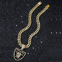 Chaîne cubaine en alliage personnalisée de luxe pour hommes, avec pendentif logo équipe des Raiders de Las Vegas, entièrement sertie de cristaux